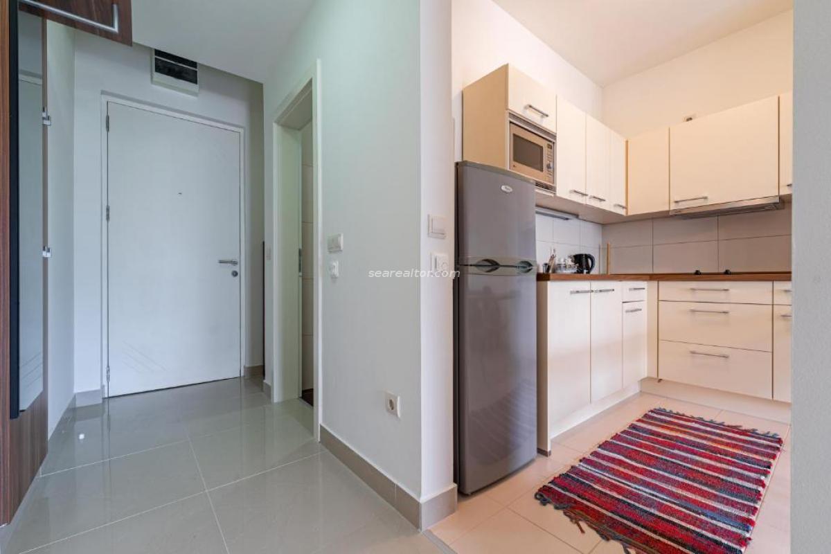 Gallery image 9