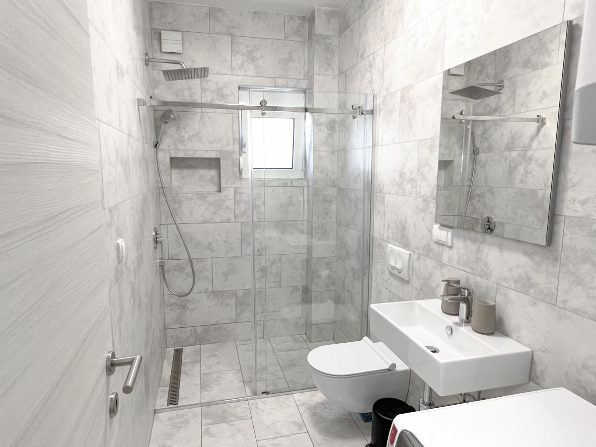 Gallery image 13