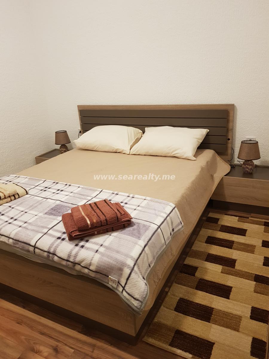 Gallery image 10