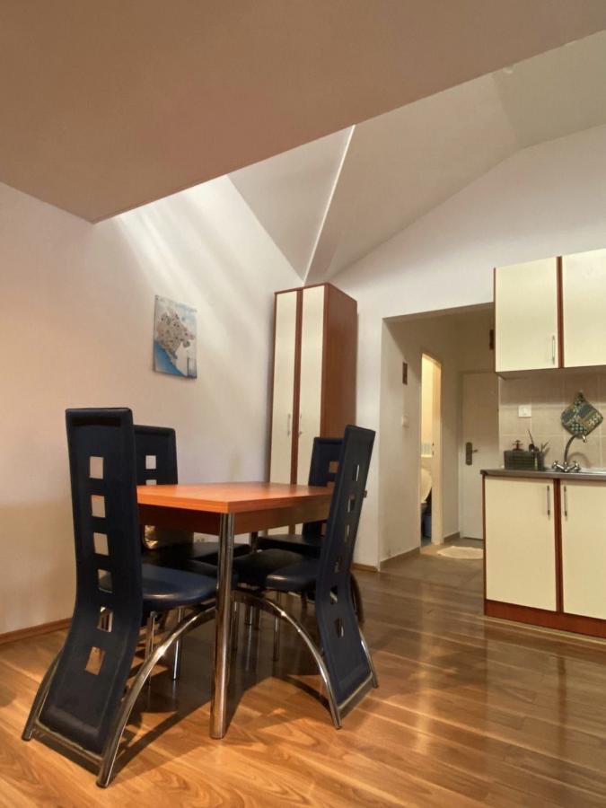 Gallery image 9