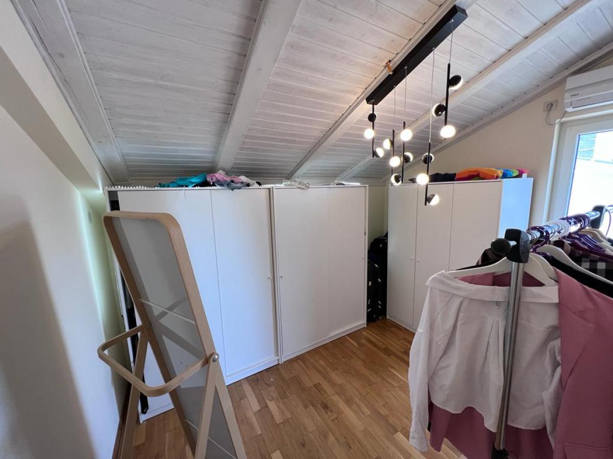 Gallery image 15