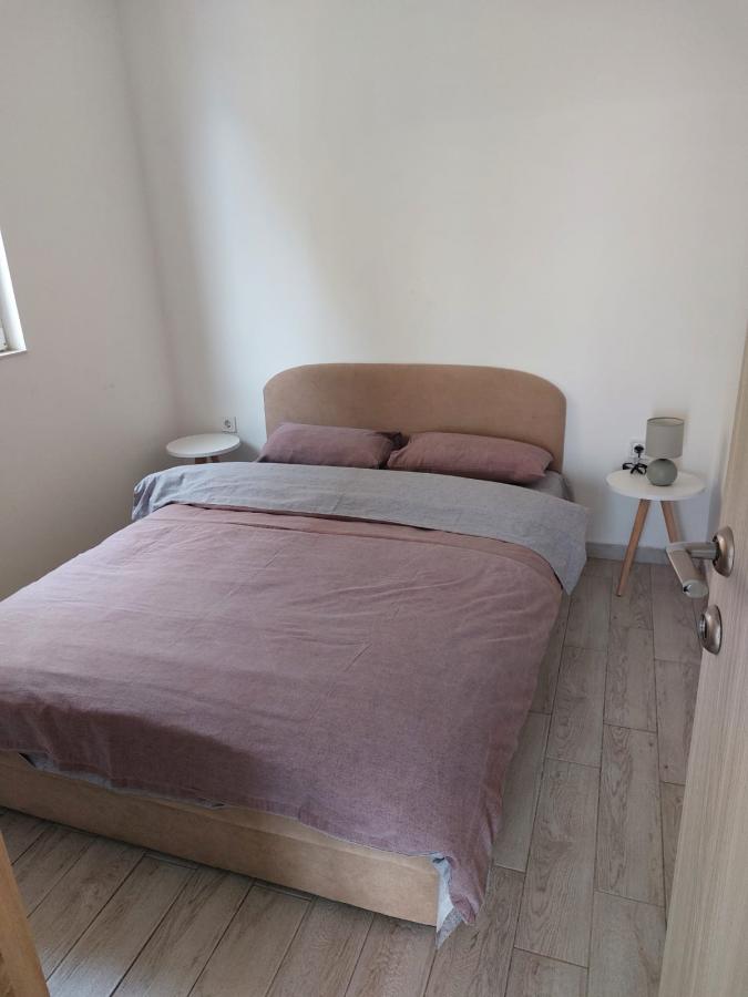 Gallery image 12