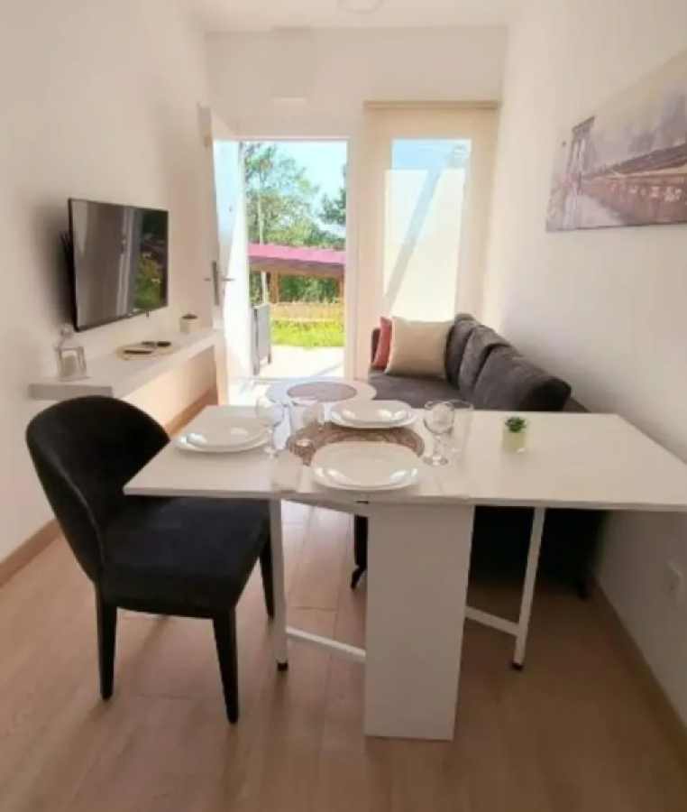 Gallery image 8