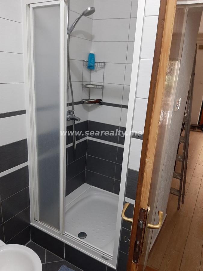 Gallery image 12