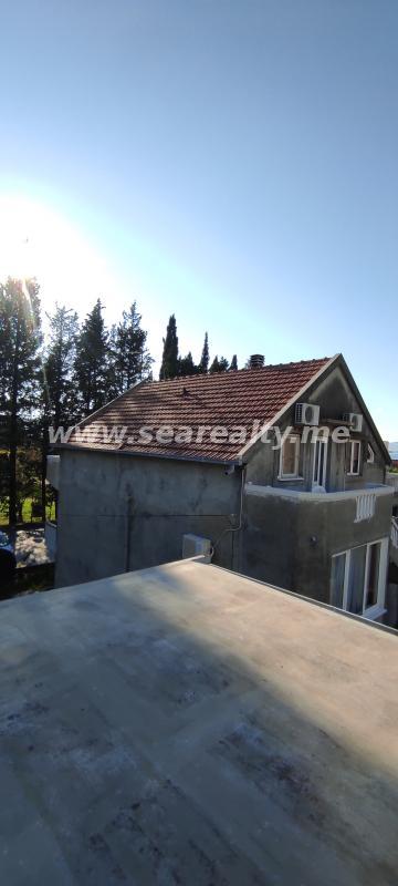 Gallery image 70