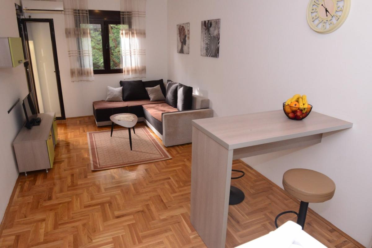 Gallery image 13