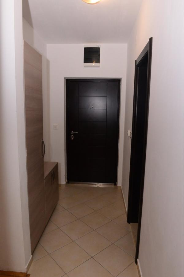Gallery image 18