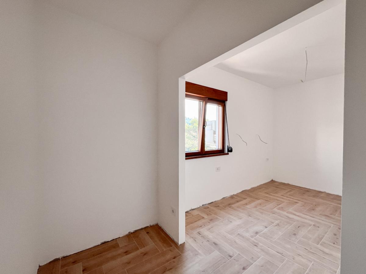 Gallery image 14