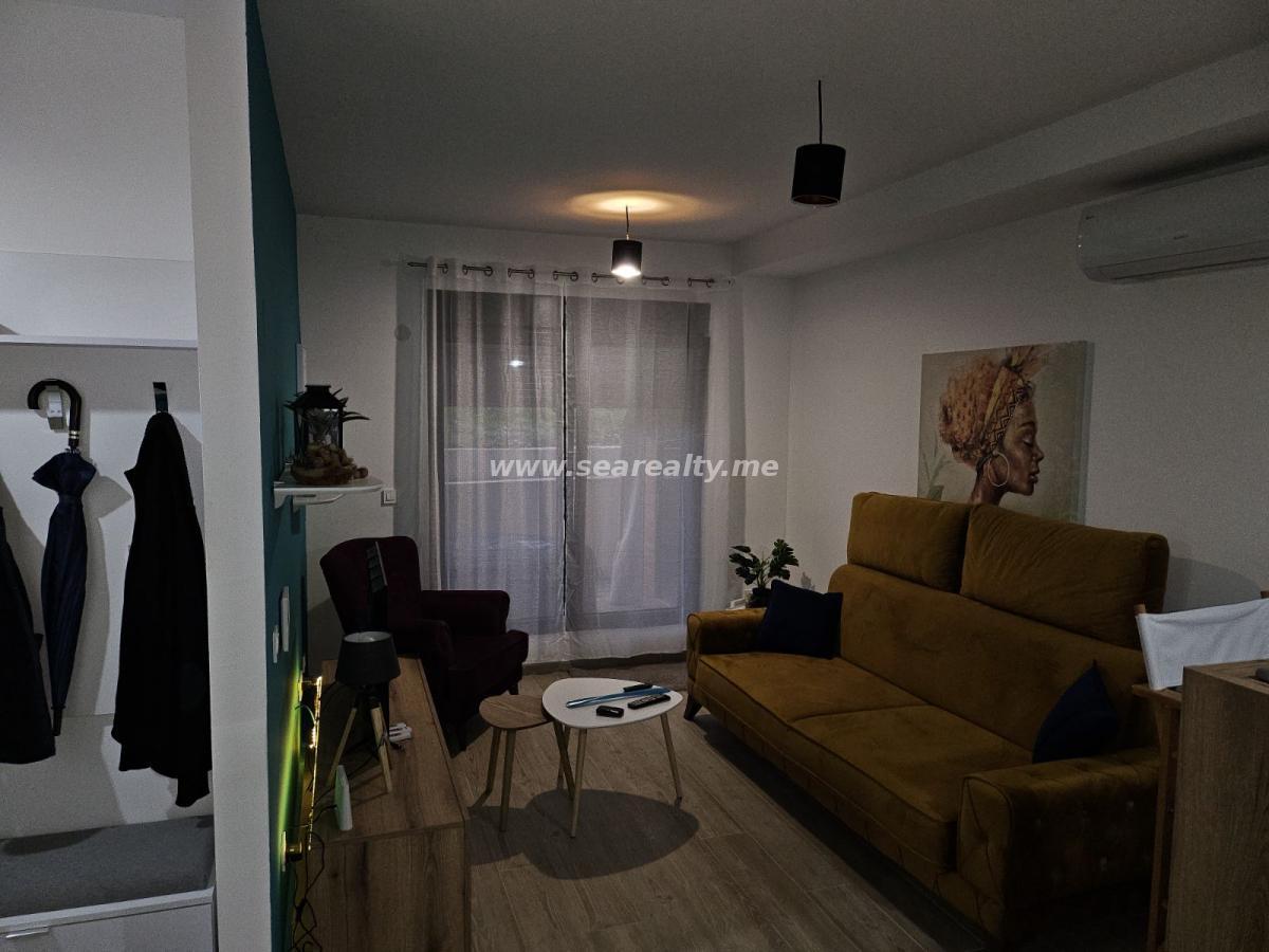 Gallery image 10