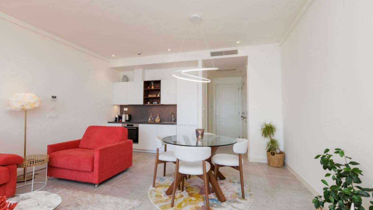 Gallery image 9