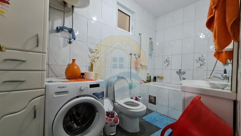 Gallery image 10
