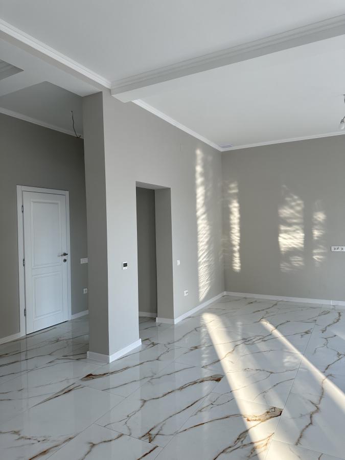 Gallery image 12