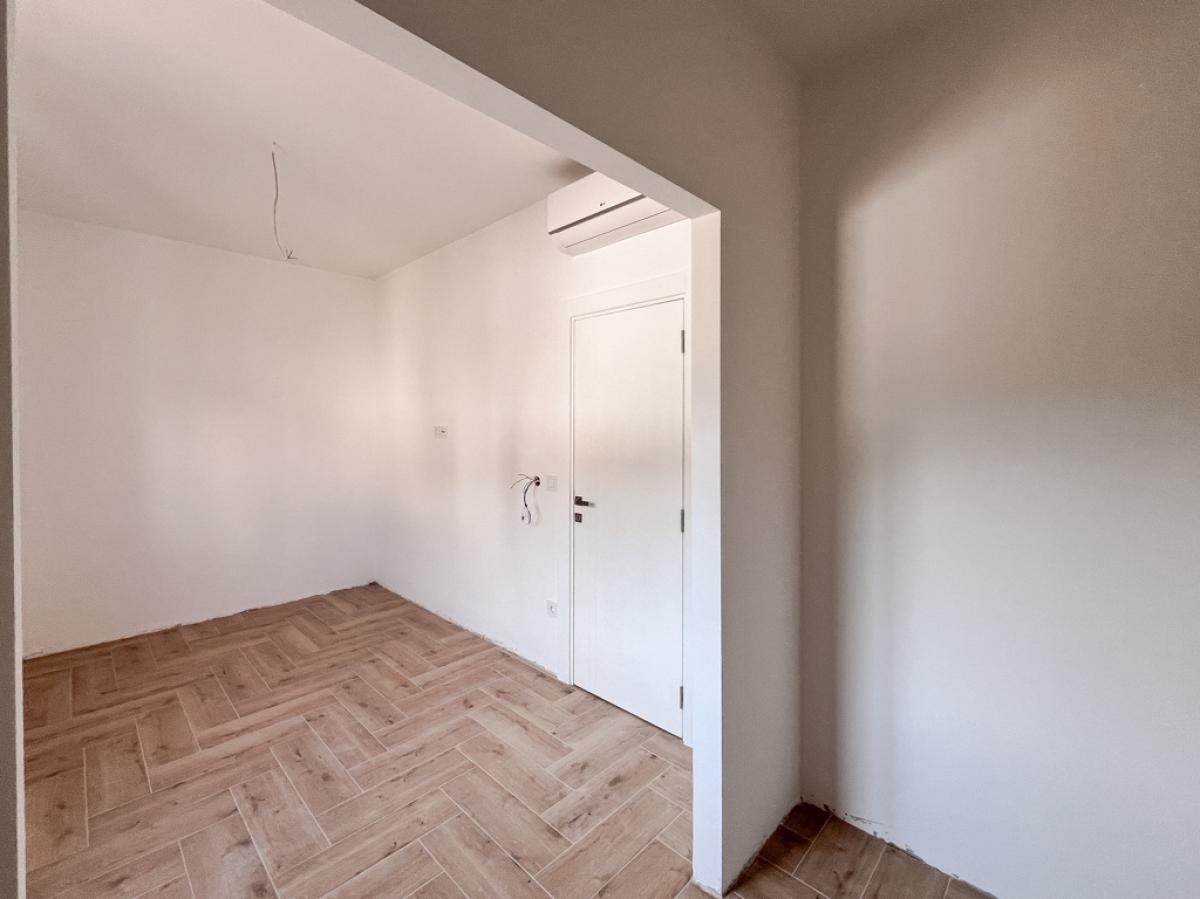 Gallery image 15