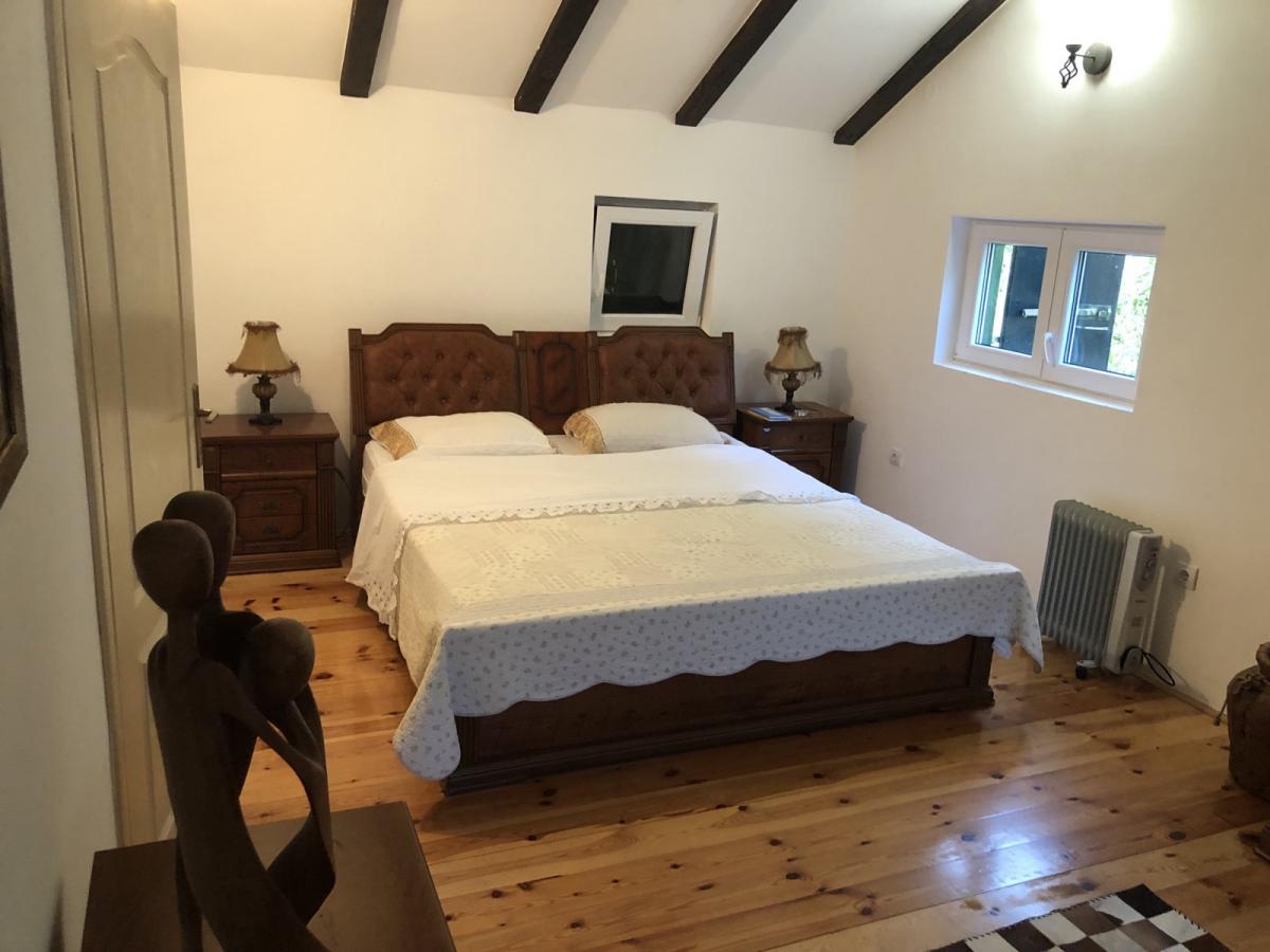 Gallery image 7