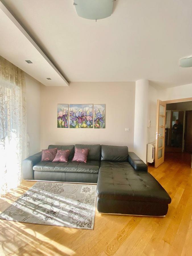 Gallery image 6
