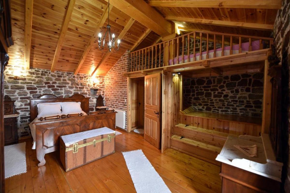 Gallery image 9