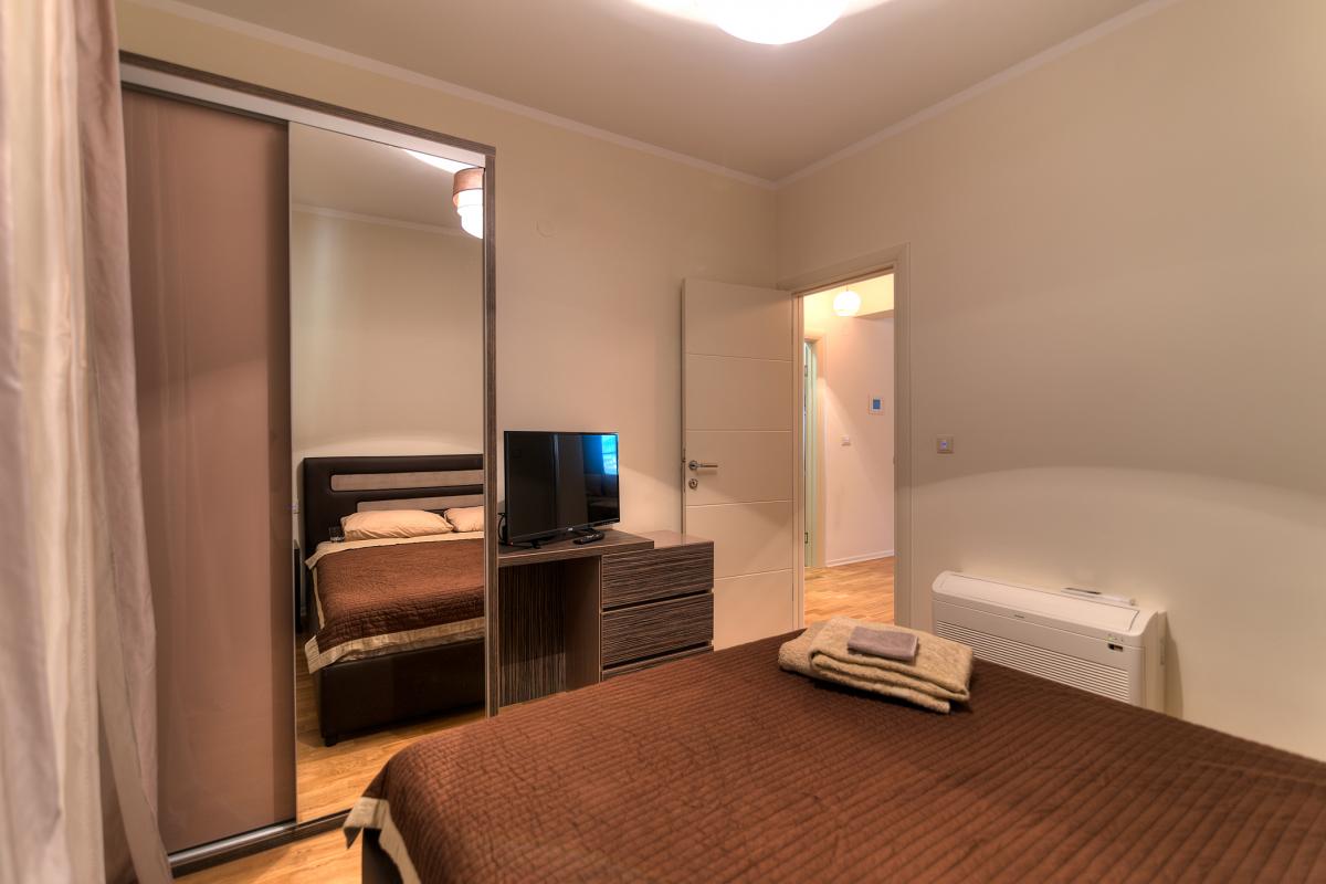 Gallery image 7