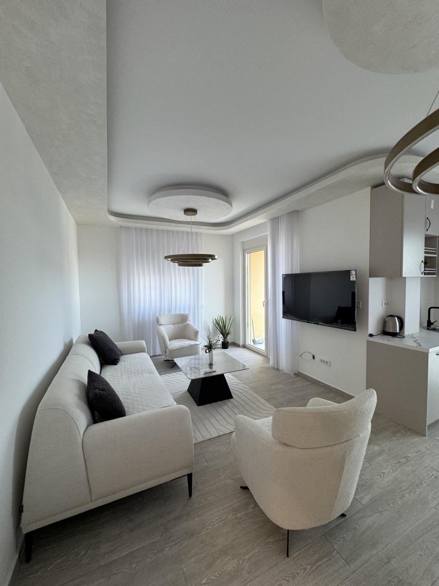 Gallery image 8