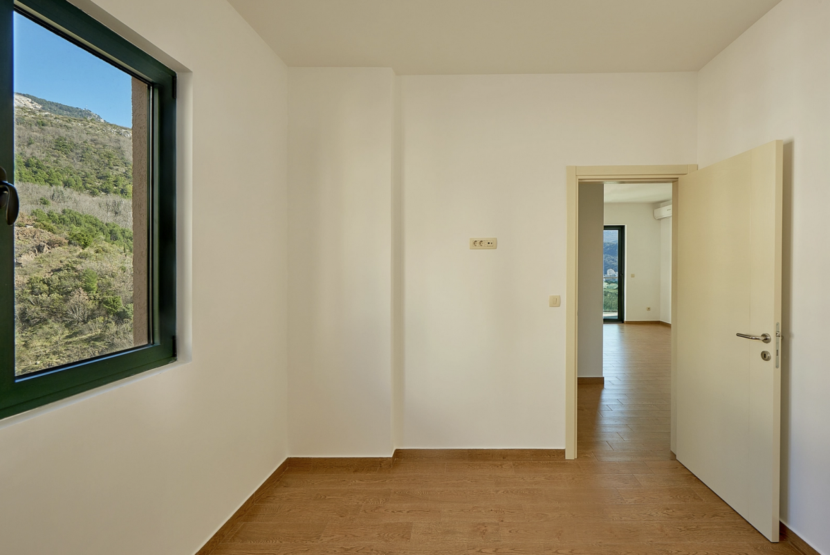 Gallery image 15