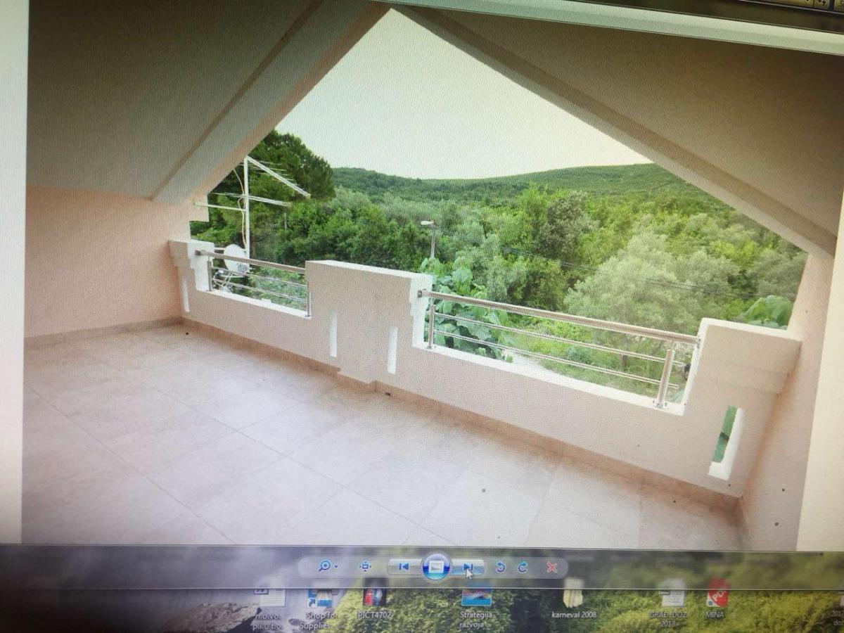 Gallery image 13
