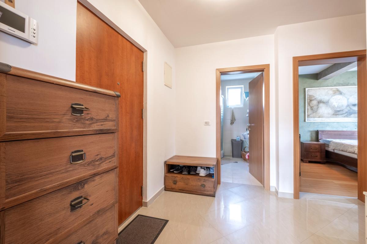 Gallery image 9