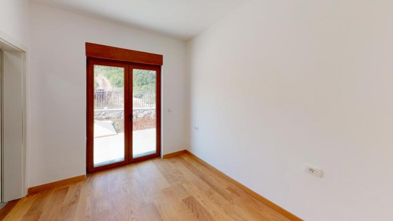 Gallery image 12
