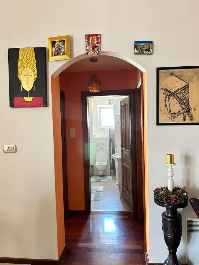 Gallery image 9