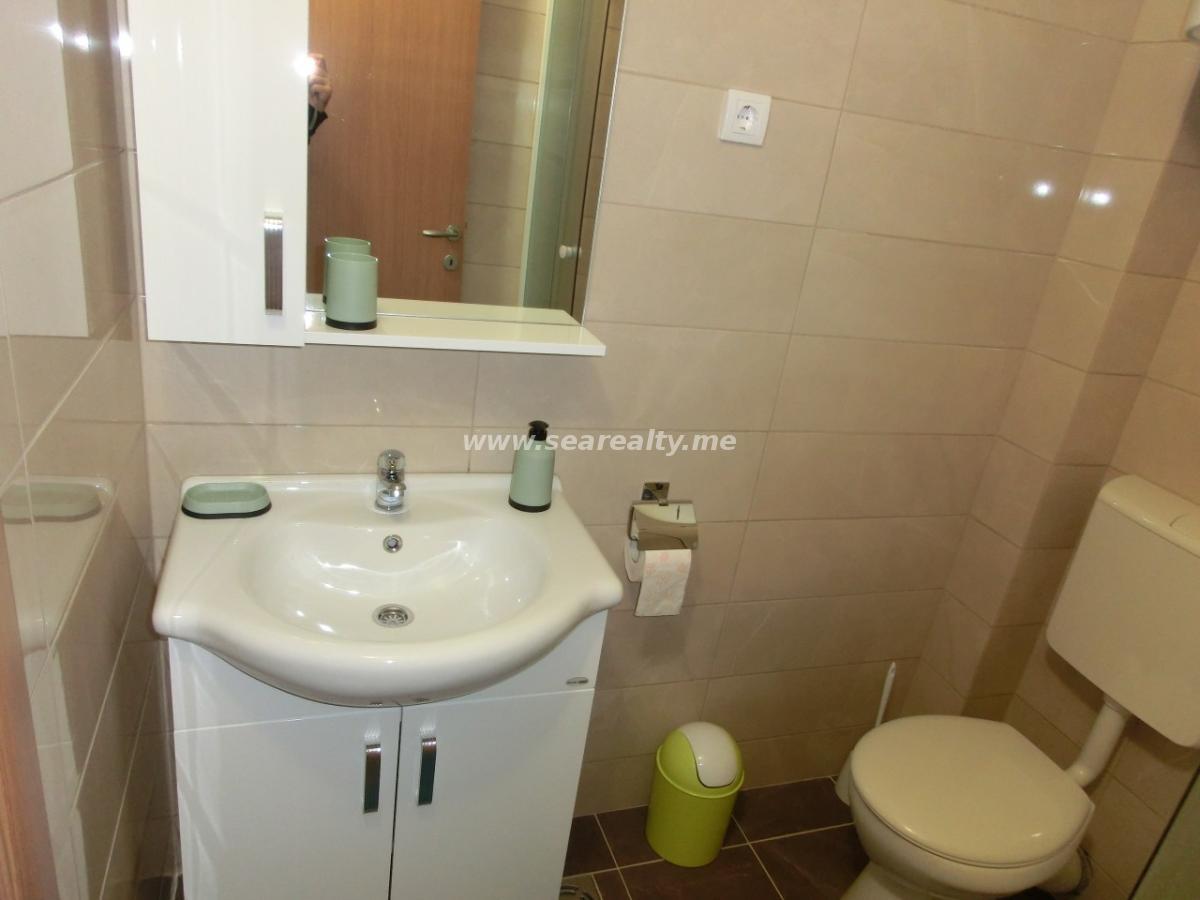 Gallery image 10