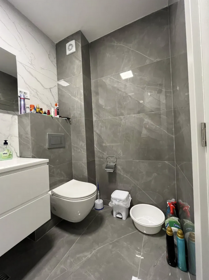 Gallery image 9