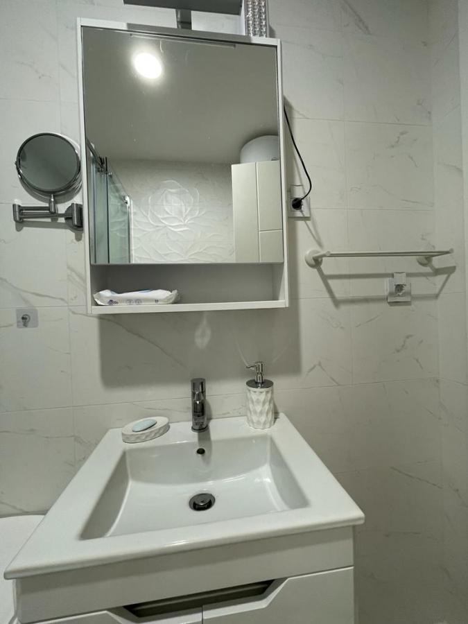 Gallery image 6
