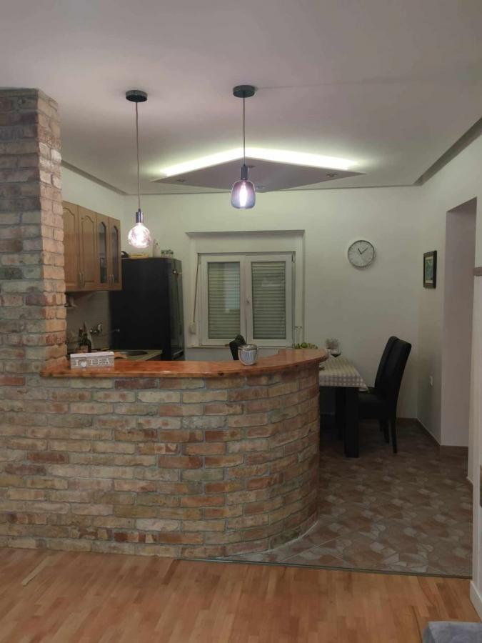 Gallery image 24