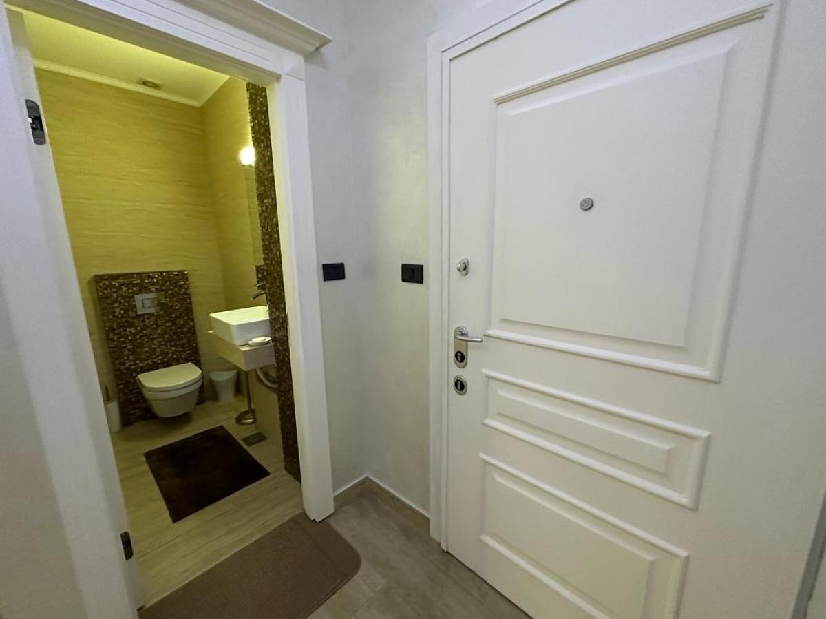 Gallery image 19