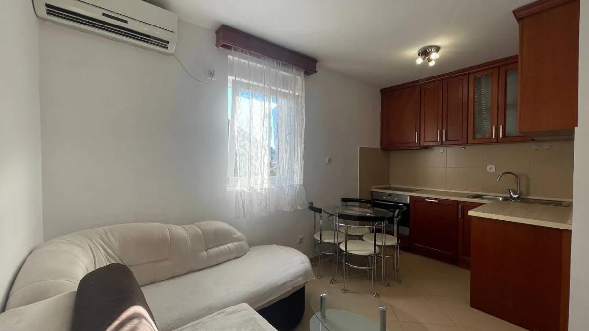Gallery image 10