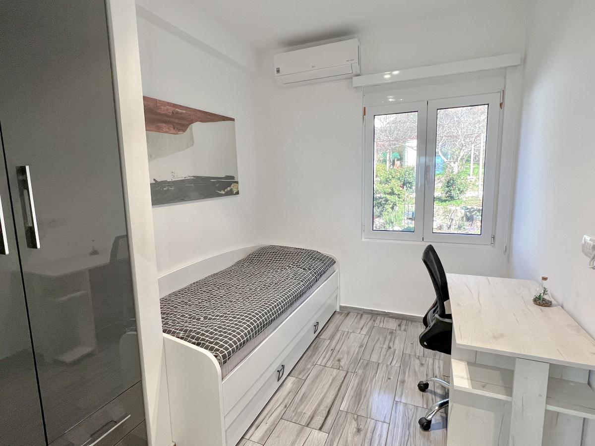 Gallery image 11