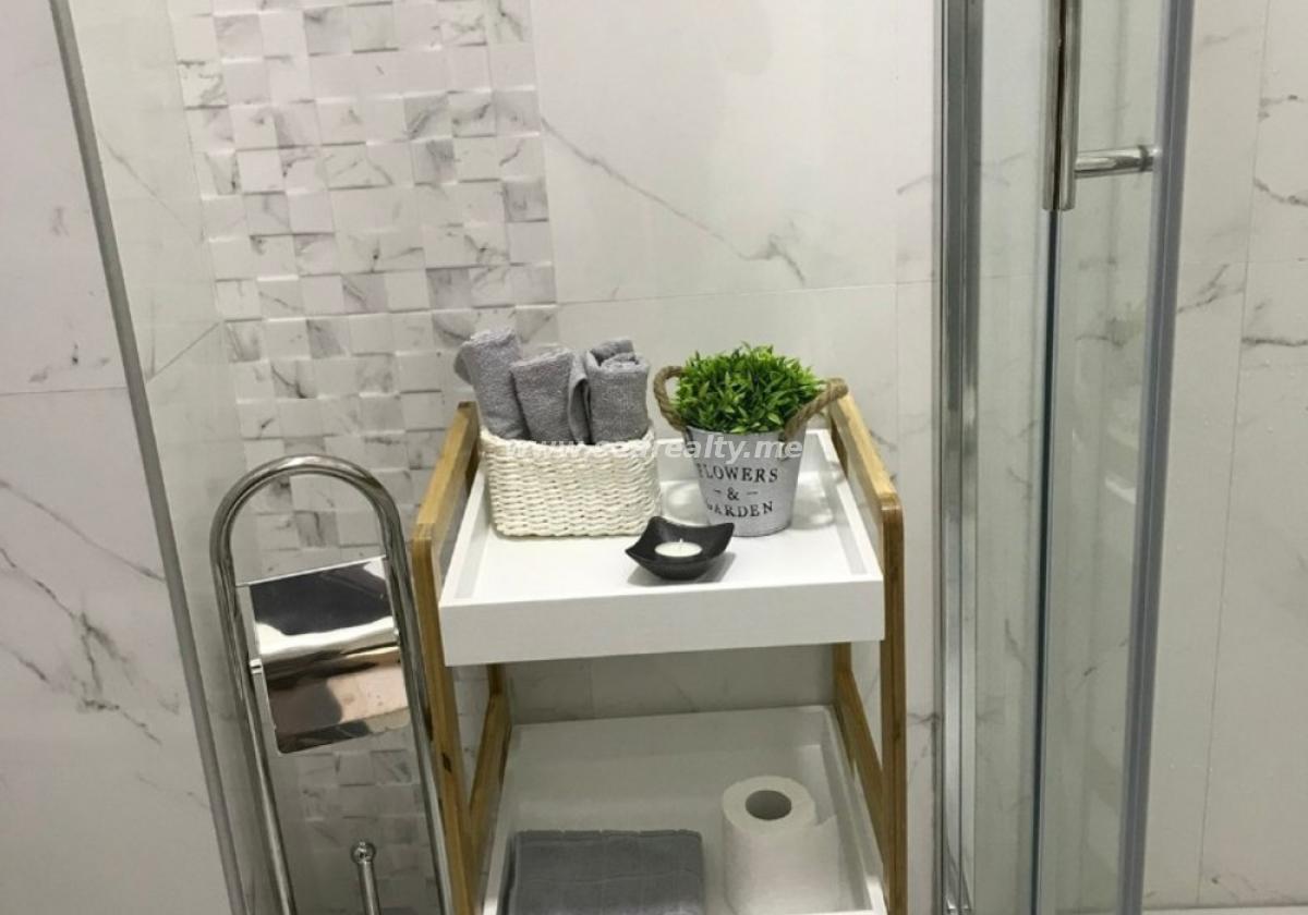 Gallery image 10