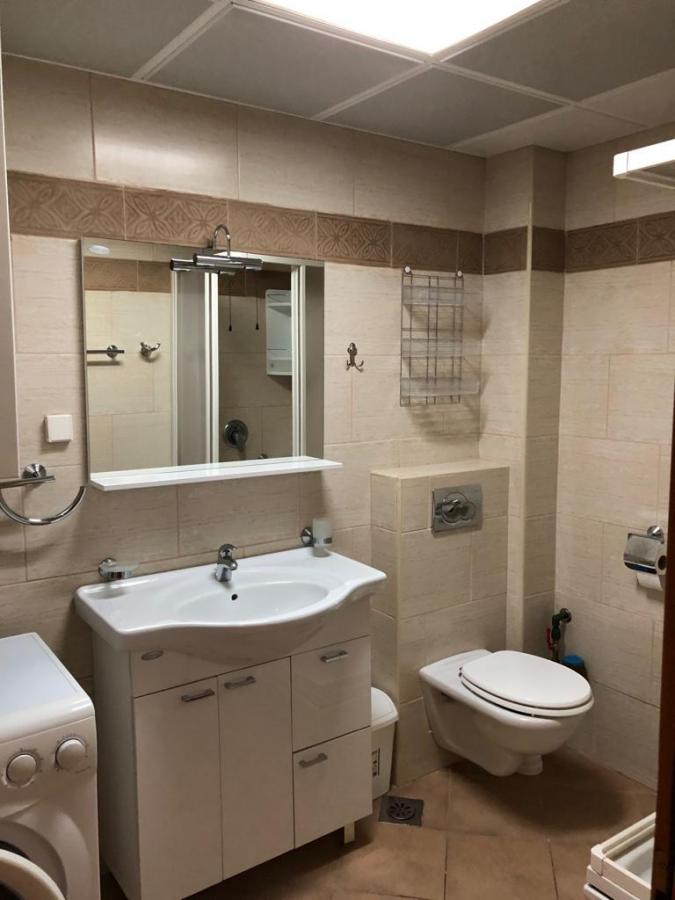 Gallery image 1