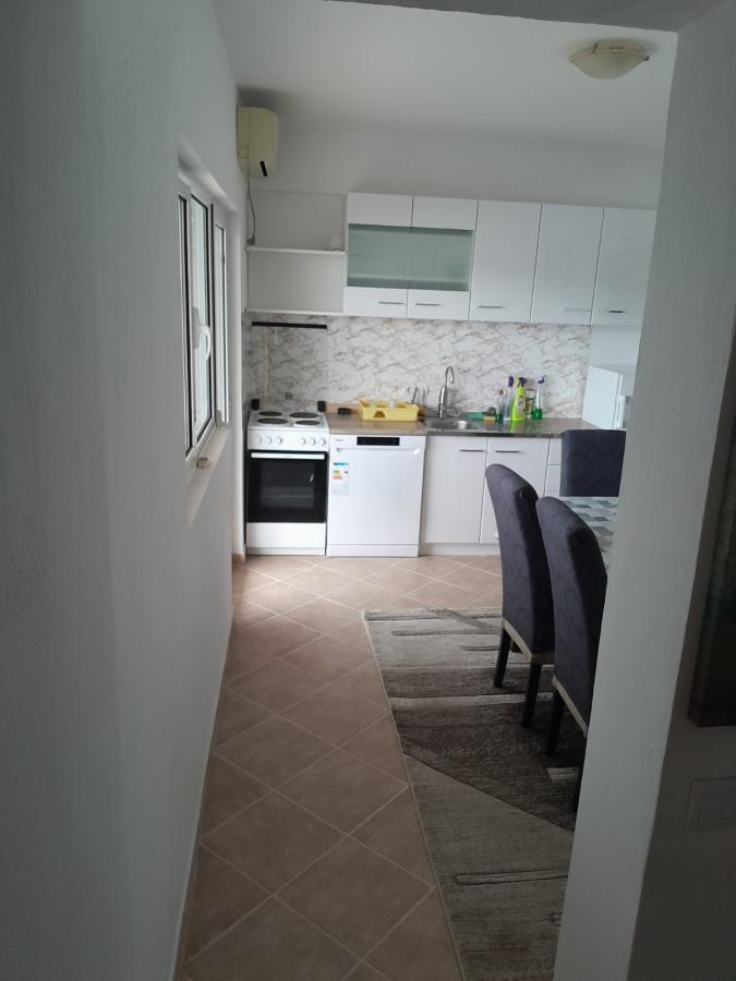 Gallery image 6