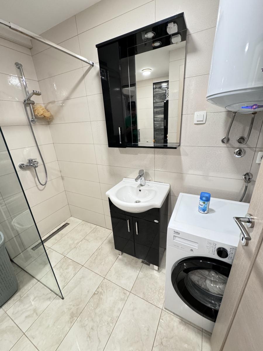 Gallery image 13