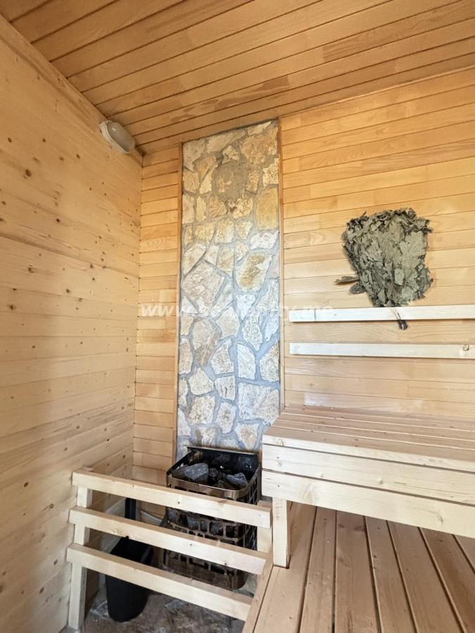 Gallery image 21