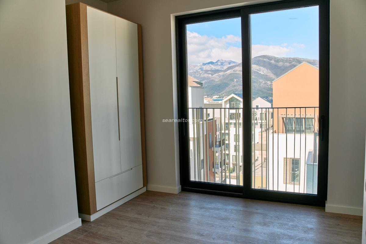 Gallery image 13