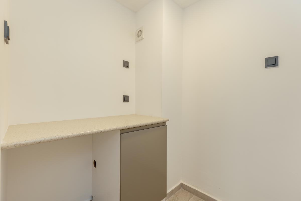 Gallery image 35