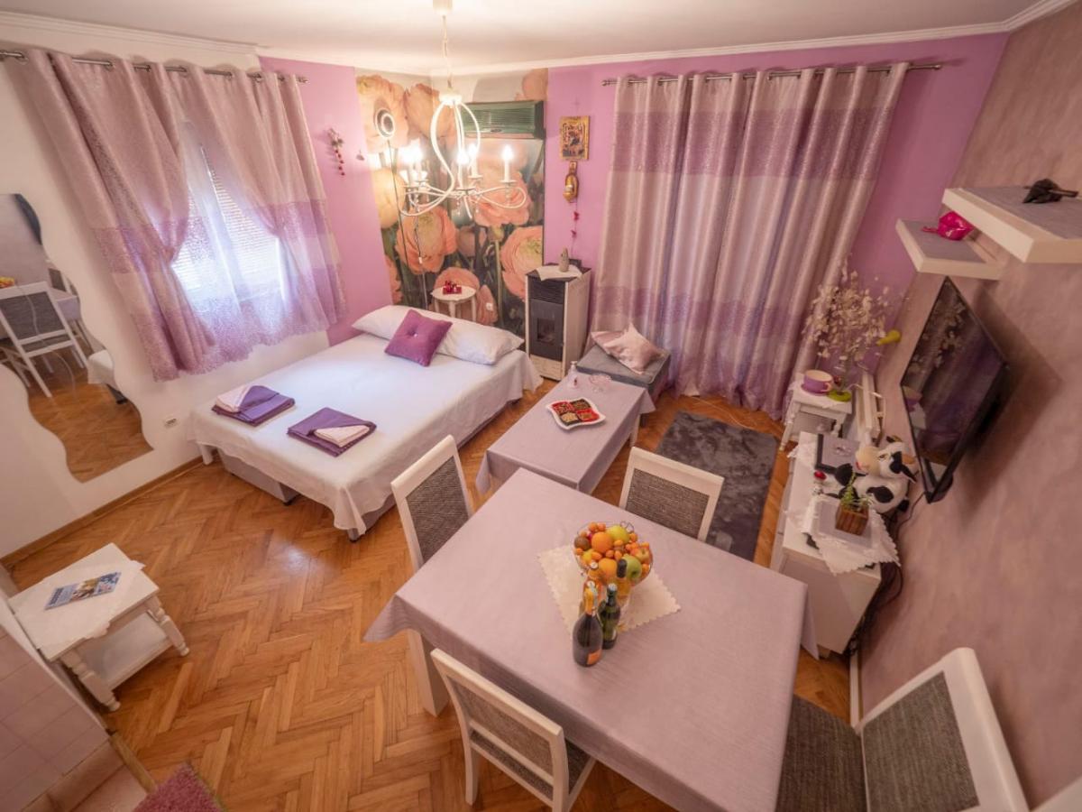 Gallery image 25