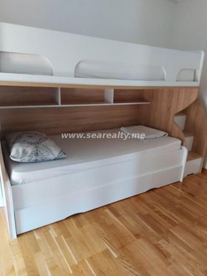 Gallery image 11