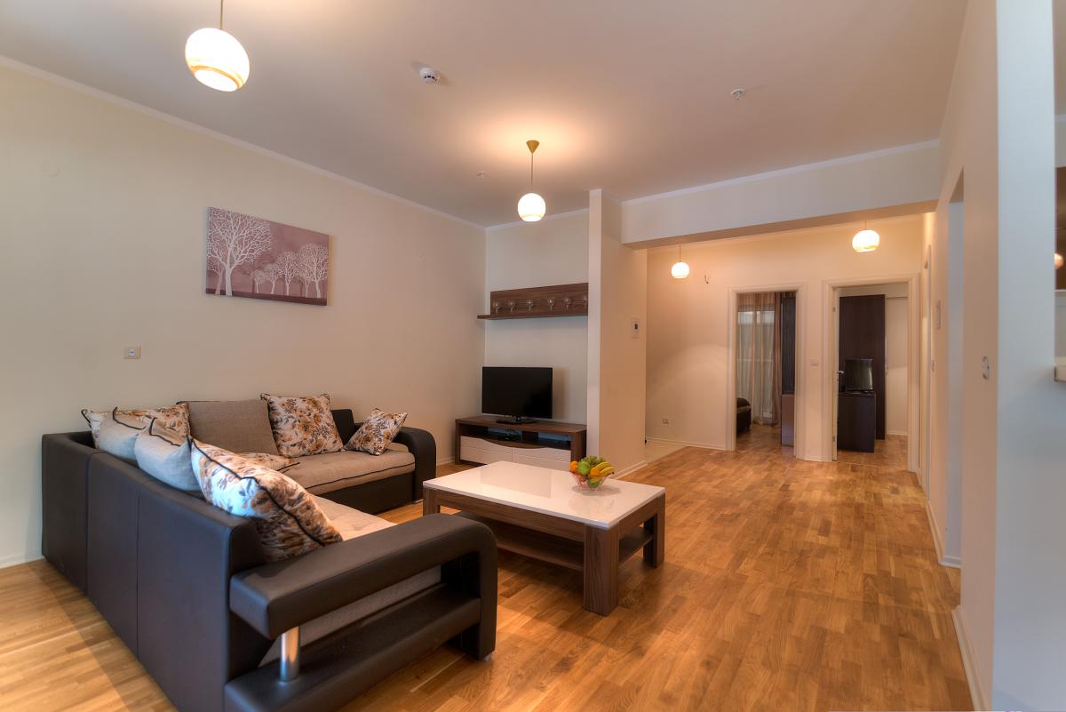 Gallery image 10