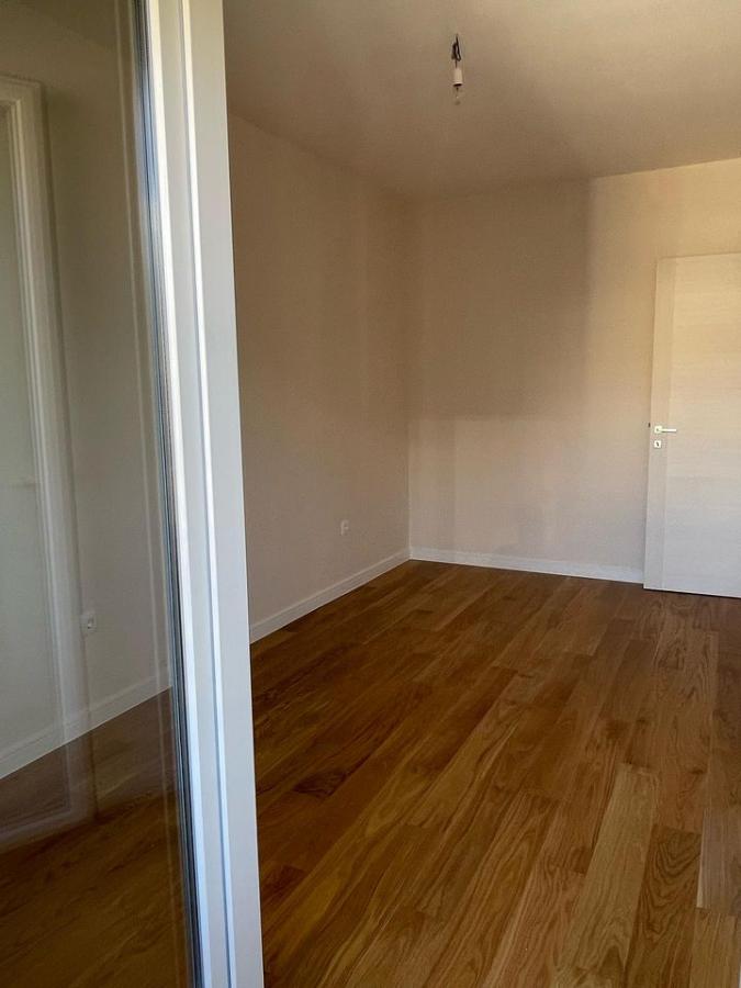 Gallery image 7