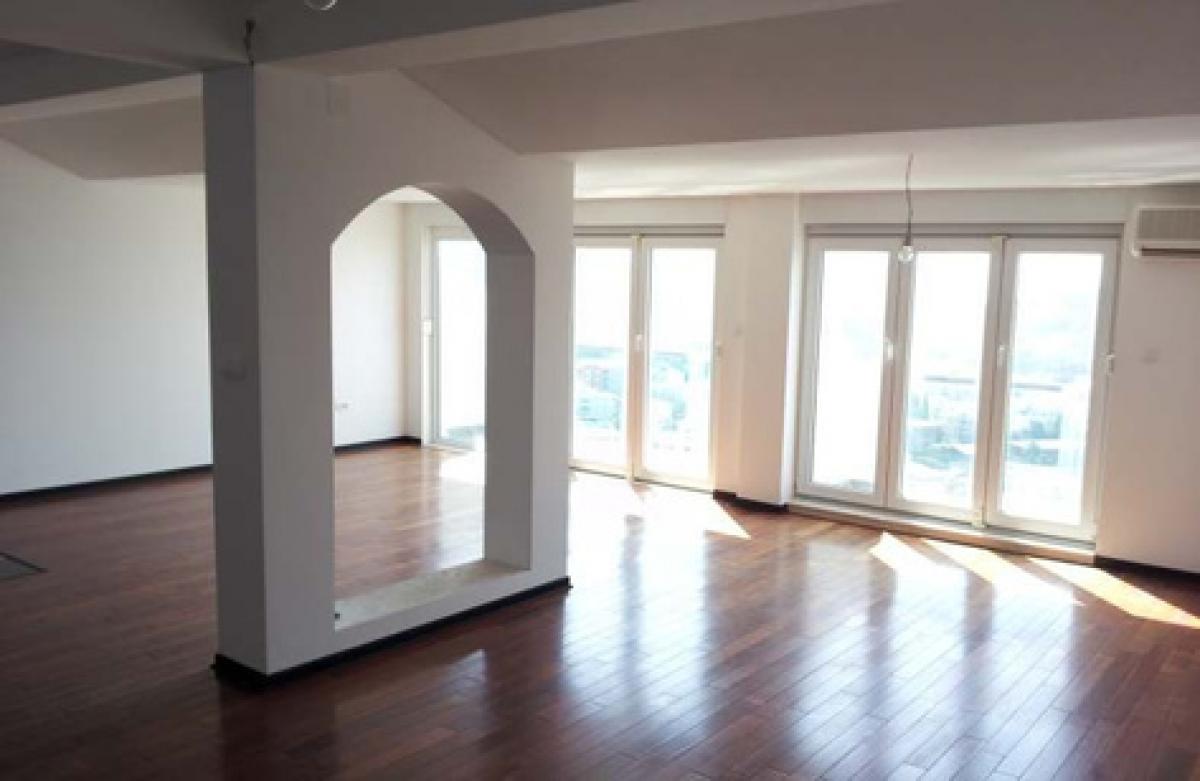 Gallery image 13
