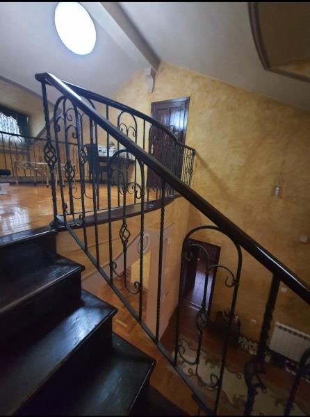 Gallery image 6