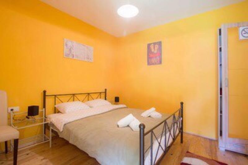 Gallery image 9