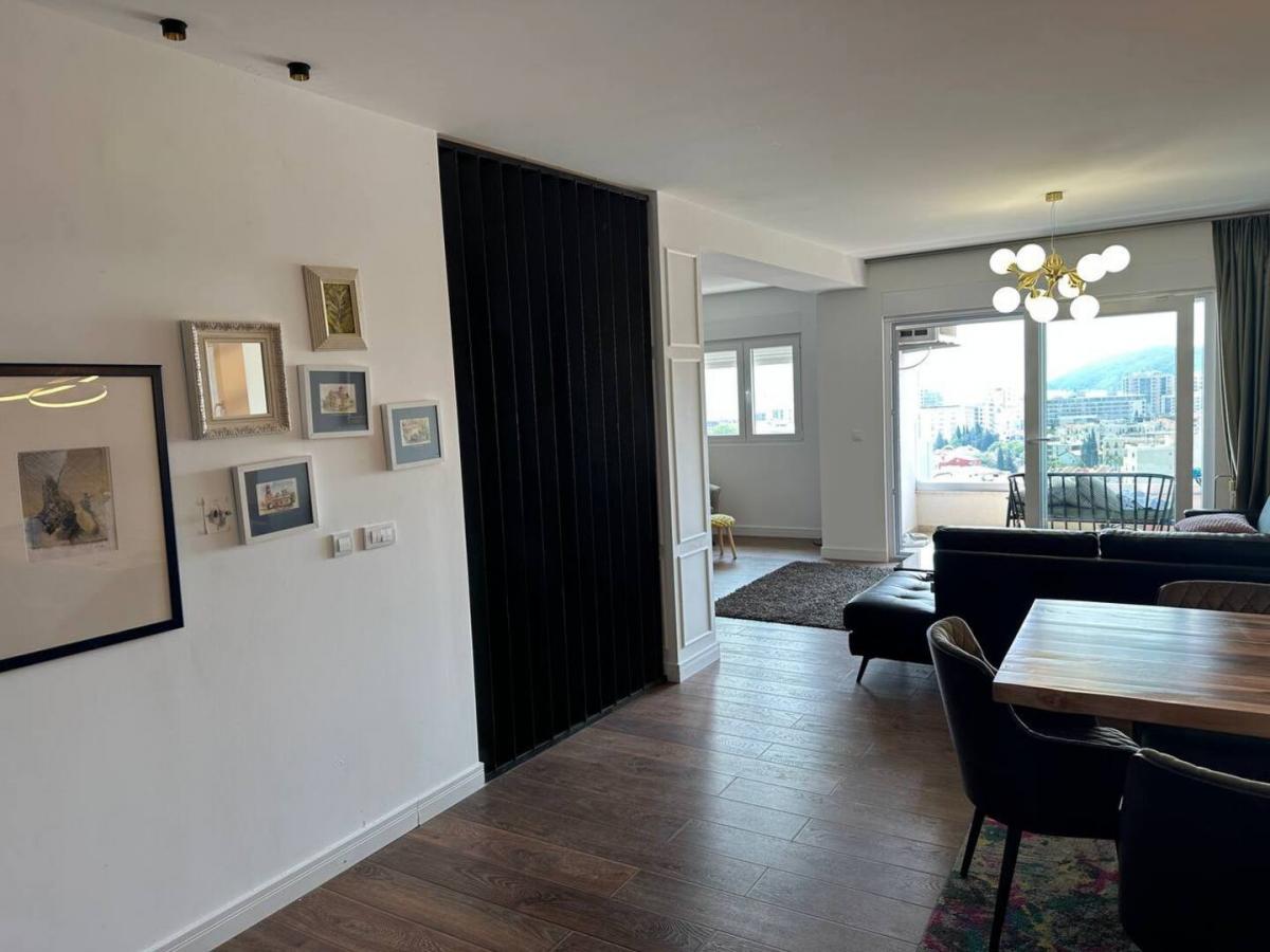 Gallery image 8