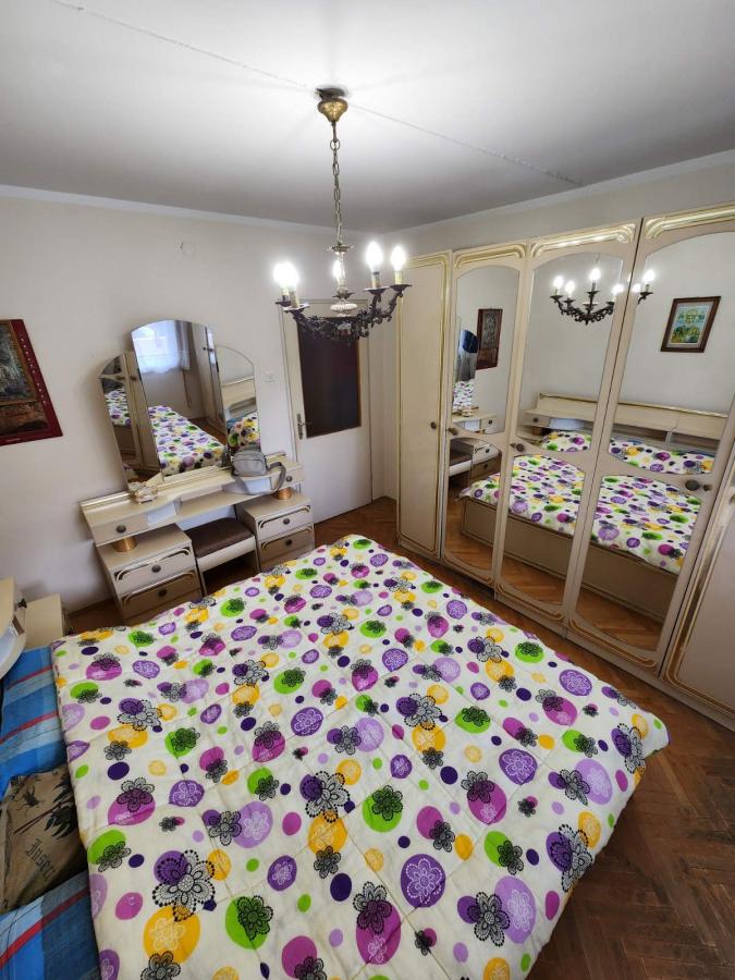 Gallery image 7